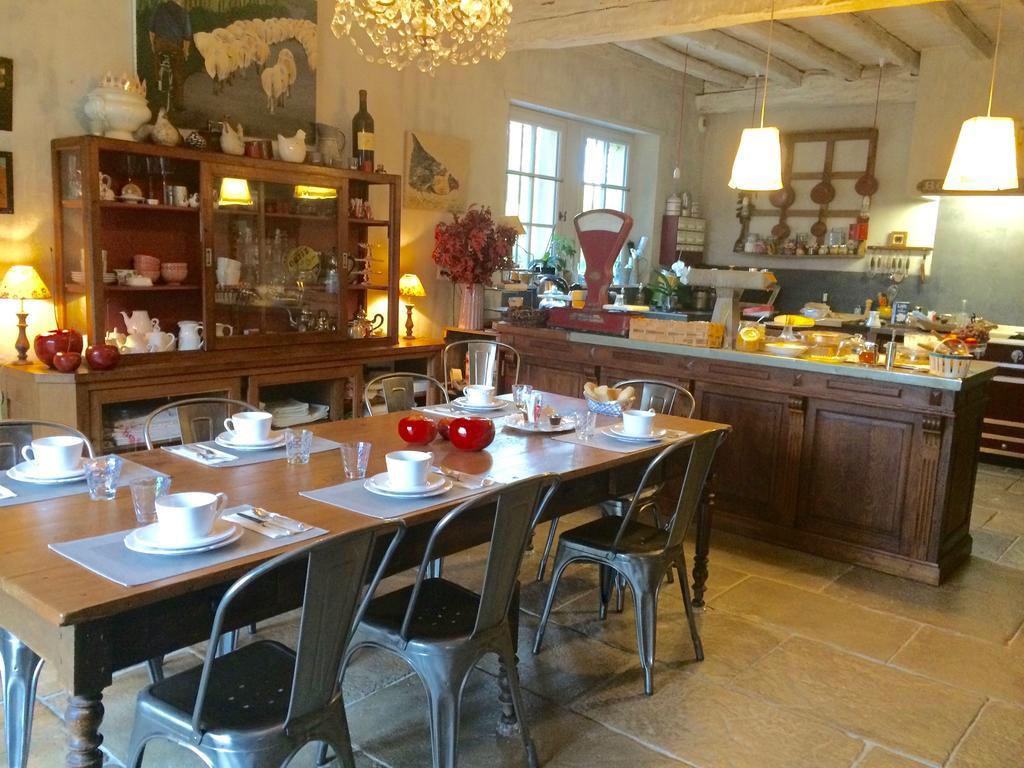 Les Volets Bleus Bed & Breakfast Arcangues Eksteriør bilde