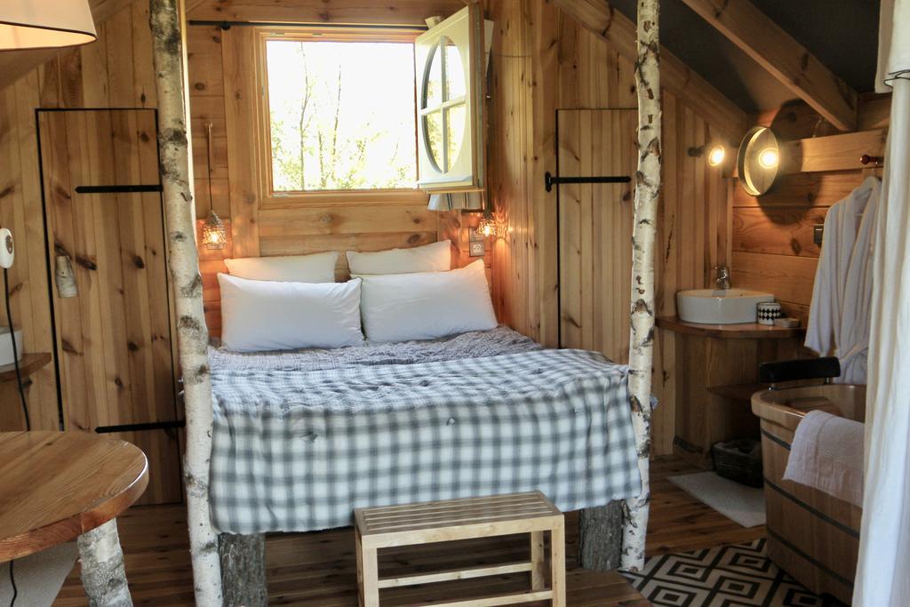 Les Volets Bleus Bed & Breakfast Arcangues Eksteriør bilde