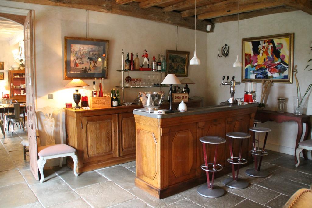 Les Volets Bleus Bed & Breakfast Arcangues Eksteriør bilde