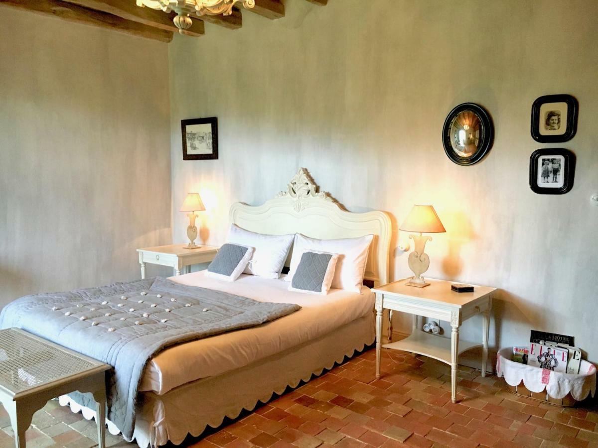 Les Volets Bleus Bed & Breakfast Arcangues Eksteriør bilde