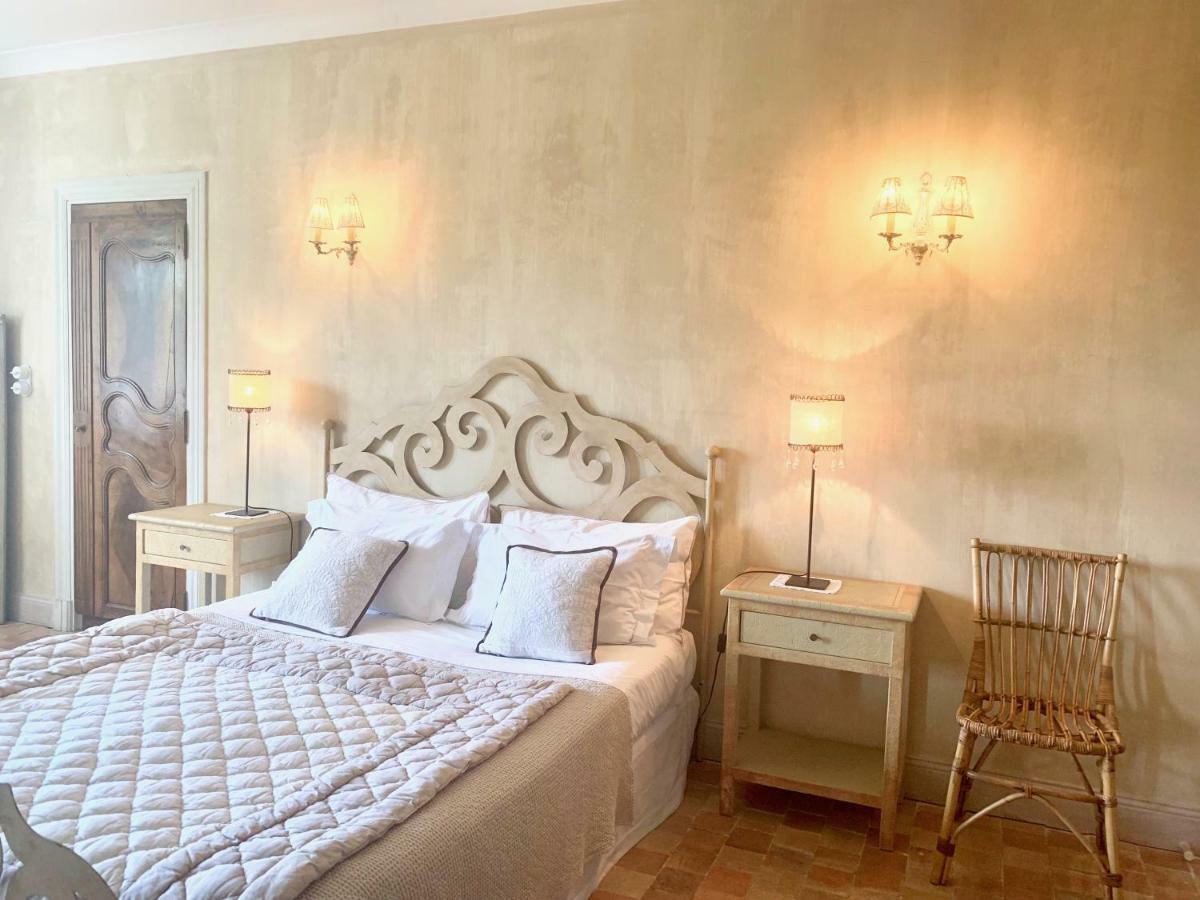 Les Volets Bleus Bed & Breakfast Arcangues Eksteriør bilde
