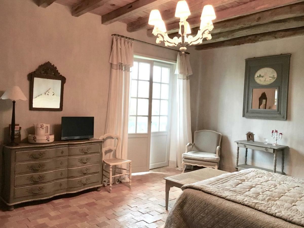 Les Volets Bleus Bed & Breakfast Arcangues Eksteriør bilde
