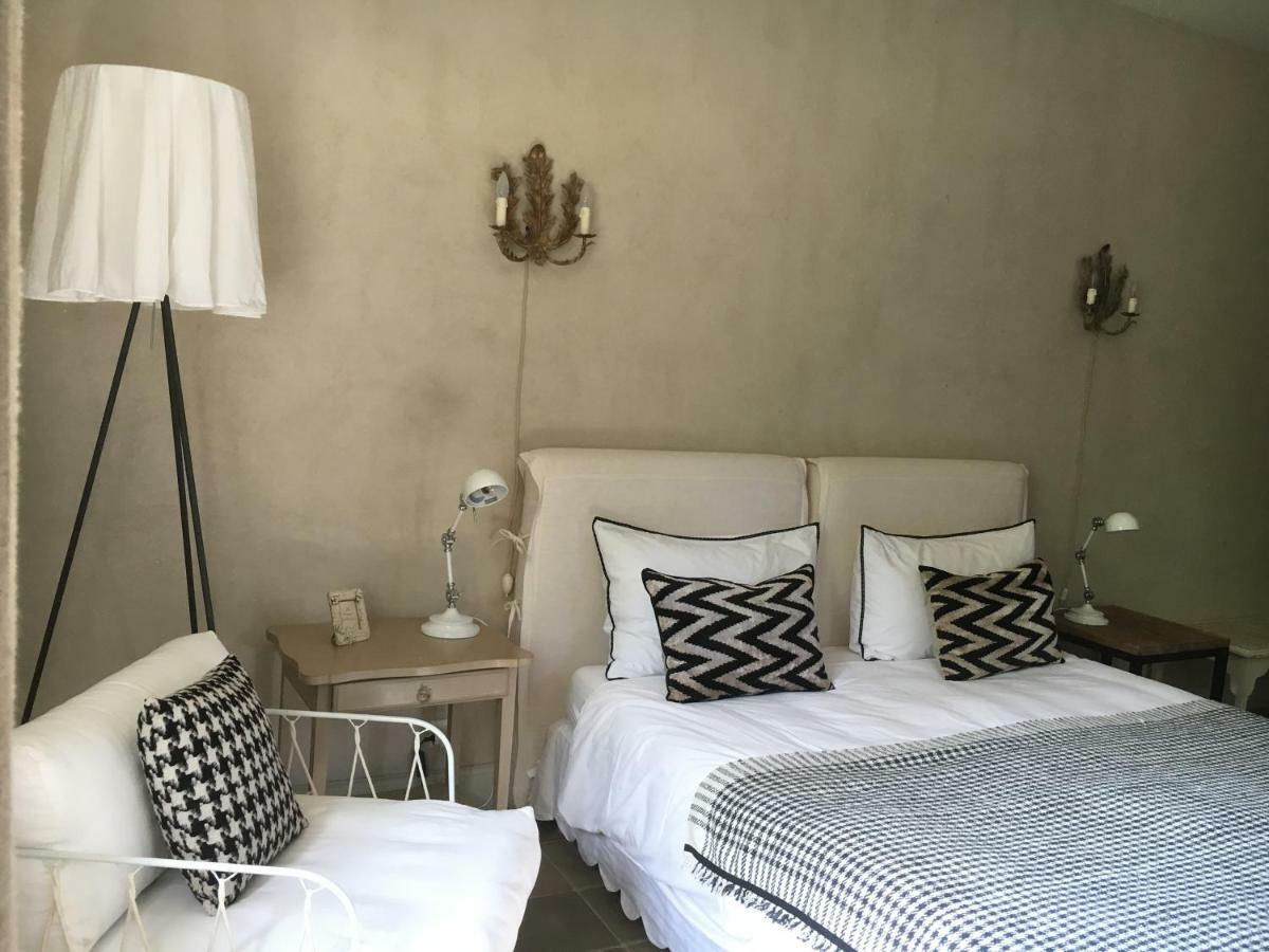Les Volets Bleus Bed & Breakfast Arcangues Eksteriør bilde