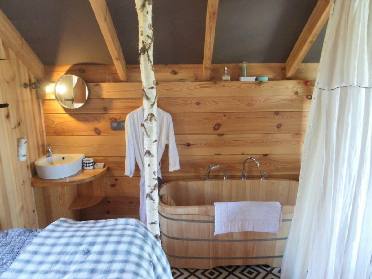 Les Volets Bleus Bed & Breakfast Arcangues Eksteriør bilde